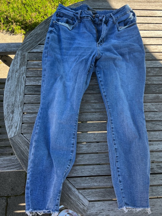 Judy Blue Denim - Judy Blue Relaxed Fit Blue Jeans (please note damage shown in 5th picture)